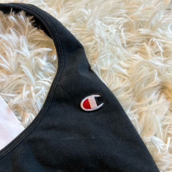 Champion black Criss cross striped 90s inspired sports bra size small - Picture 6 of 9